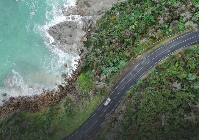 Great Ocean Road Regional Tourism See which Great Ocean Road lookouts large tour coaches accessing the same route — and how a private chauffeur service in Melbourne gets you there instead.